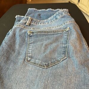 Plus size jeans capris